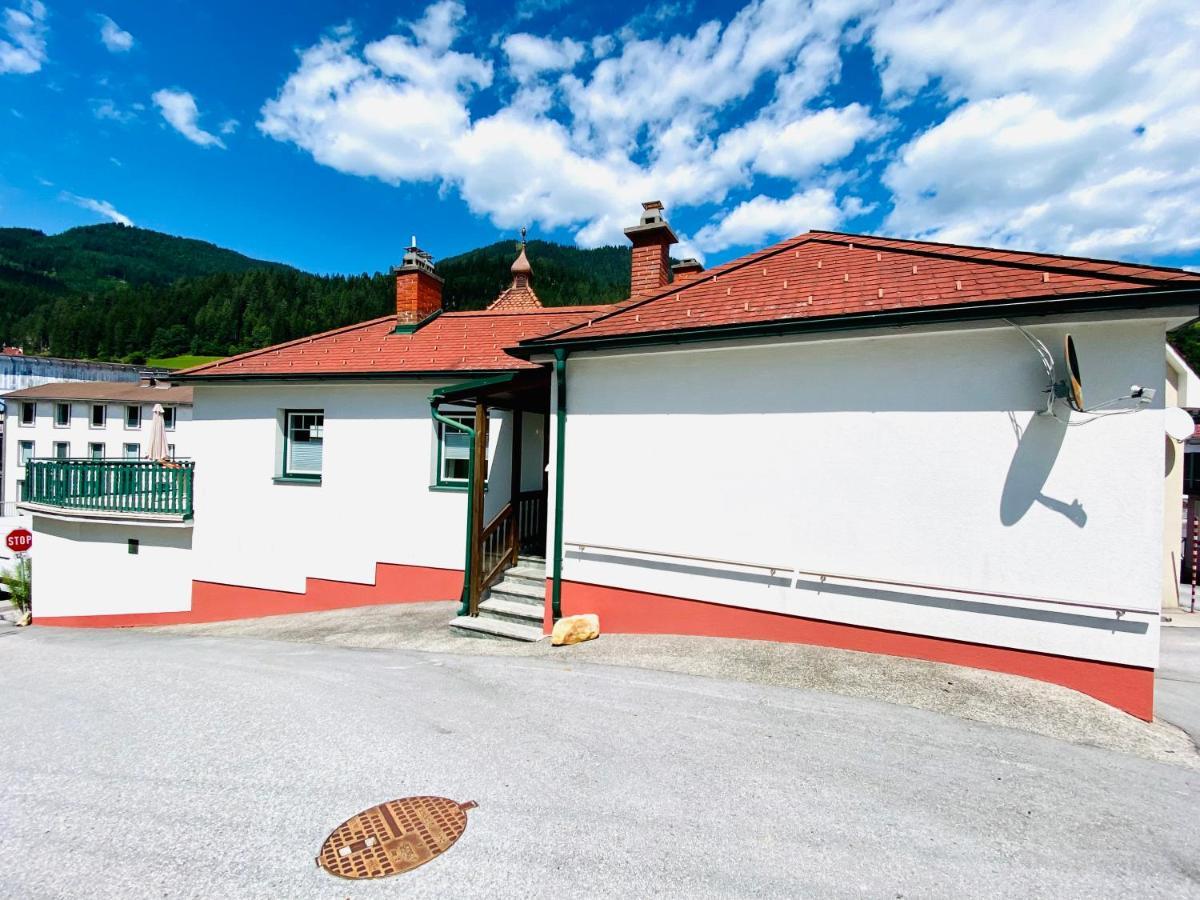 Living Inn Spital am Semmering Eksteriør bilde